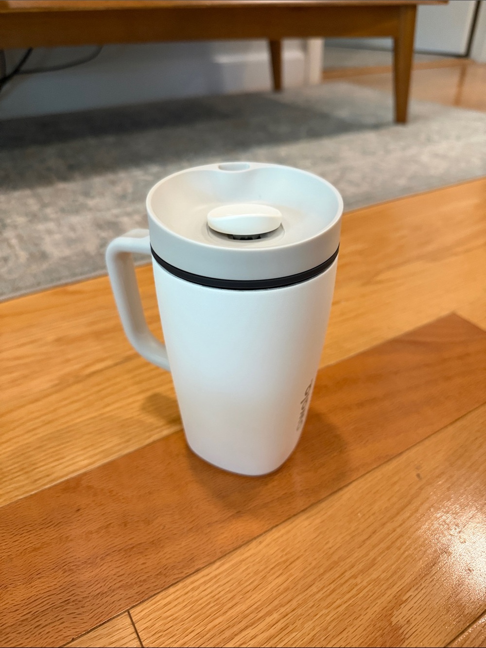 Owala SmoothSip Slider mug with handle - 12 oz. - Shy Marshmellow